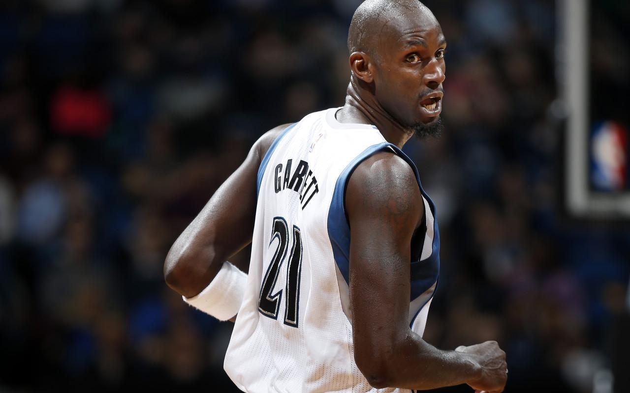 NBA獨(dú)一份！加內(nèi)特五項(xiàng)主要數(shù)據(jù)占據(jù)森林狼隊(duì)史第一！