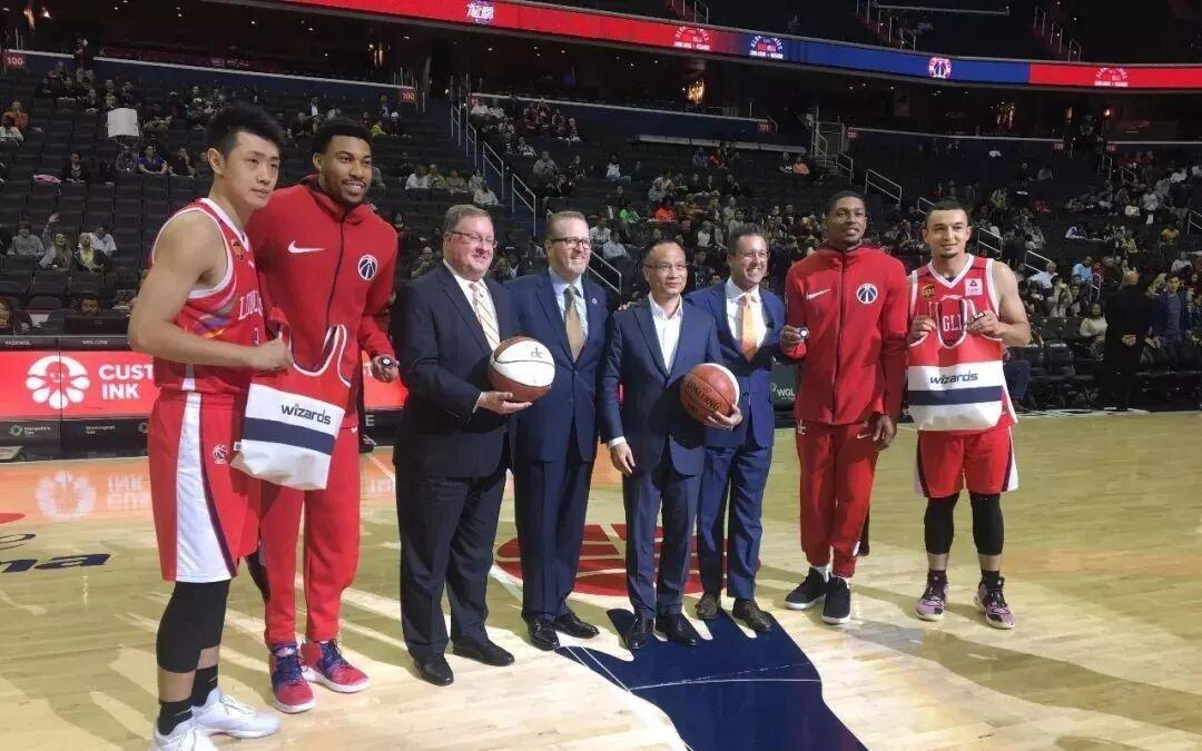 史無(wú)前例！CBA廣州龍獅男籃，要去打3場(chǎng)NBA季前賽！