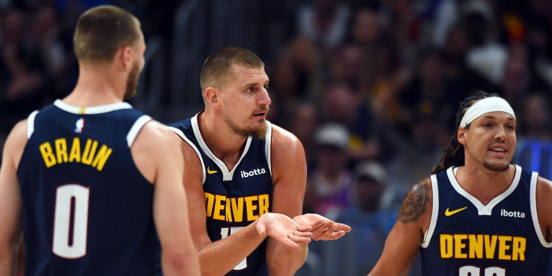 又轟14+14+15助，NBA中鋒第一！抱歉威少，你的歷史三雙王真懸了