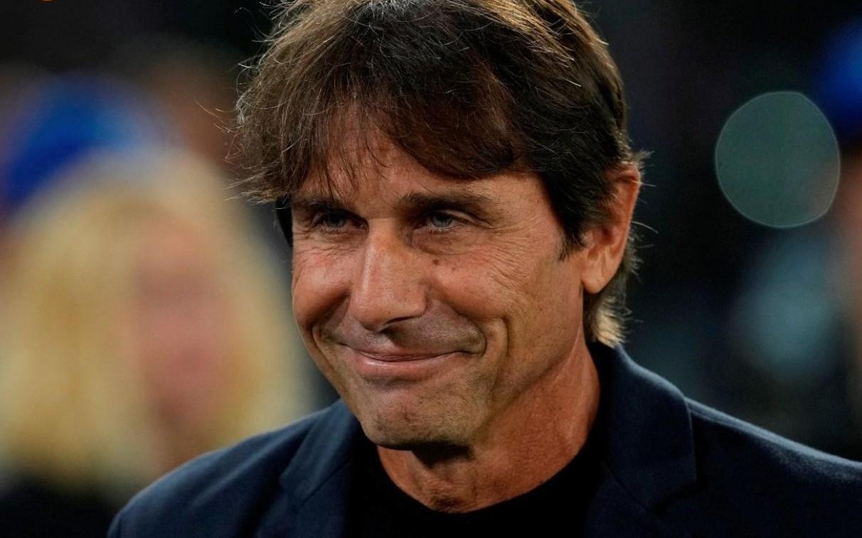 孔蒂執(zhí)教那不勒斯46場(chǎng)意甲拿到100分，已率領(lǐng)3隊(duì)達(dá)成這一成就