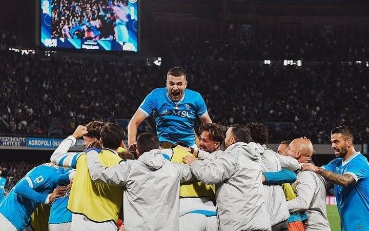 隊(duì)史第二次，那不勒斯連續(xù)兩個(gè)賽季前四場(chǎng)意甲主場(chǎng)全勝