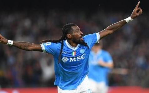 米體：安古伊薩不滿現(xiàn)有合同，費(fèi)內(nèi)巴切和加拉塔薩雷在關(guān)注他